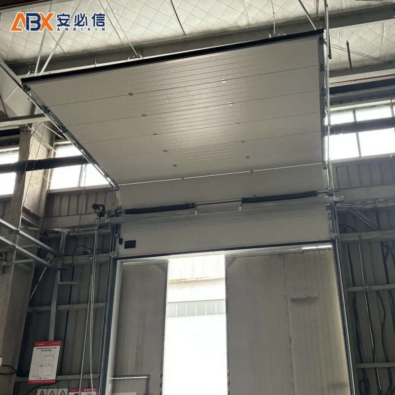 九江垂直滑升门